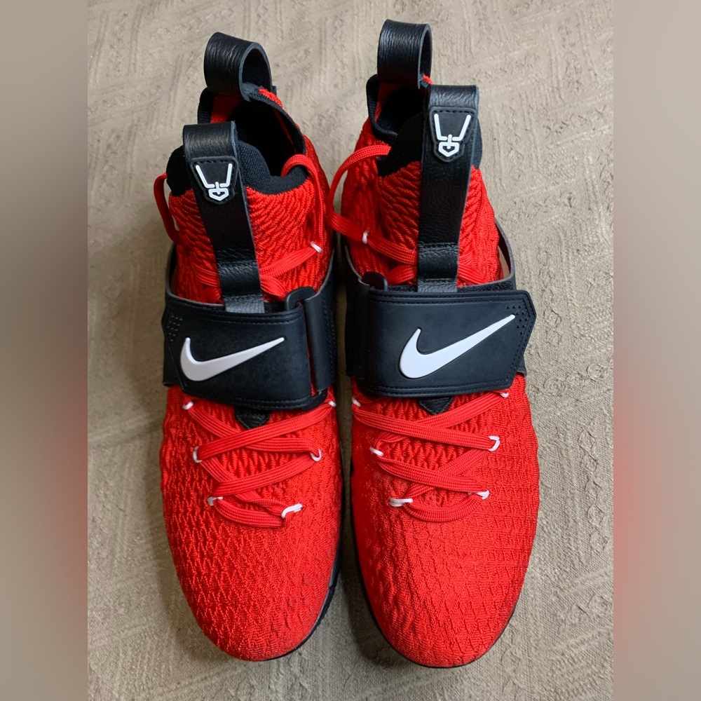 Nike LeBron 15 University Red/white/-Black A09144600 - 13 US